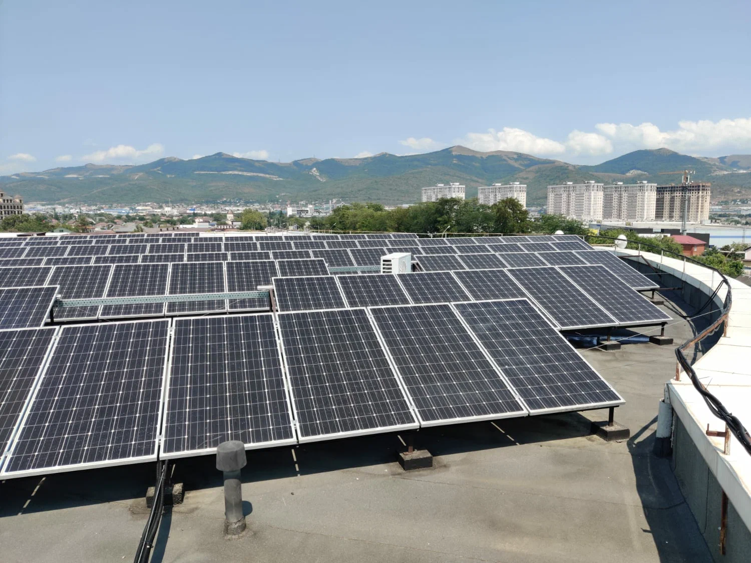 Turnkey Solar Power Plants: Expert Design and Flawless Implementation